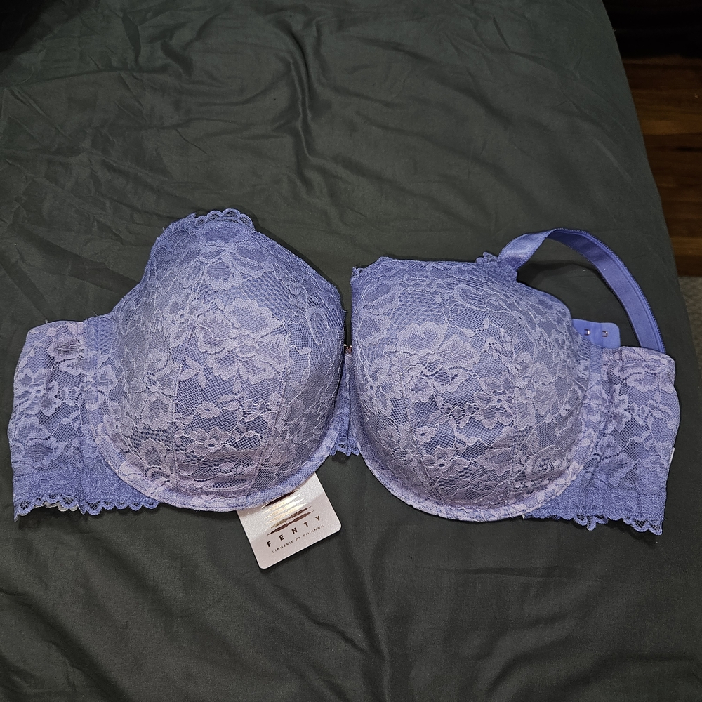 Savage X Fenty Lace Bra in Light Purple